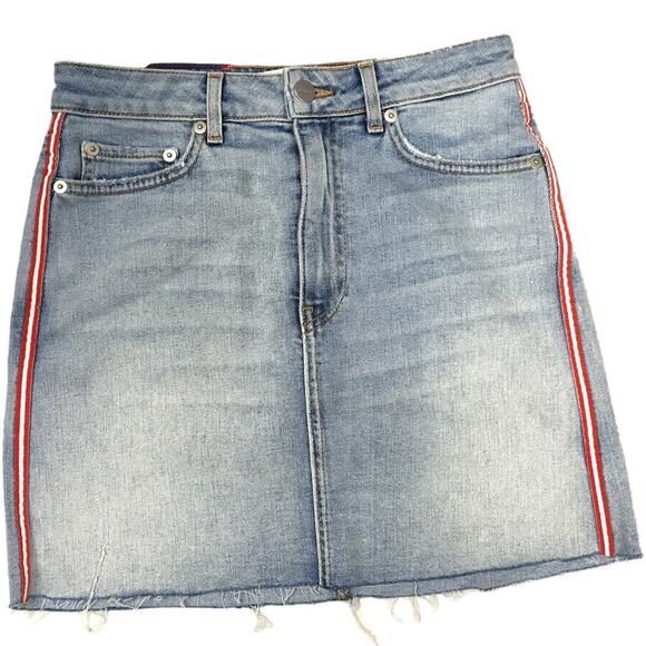 Sundry Jean Skirt‎ Love Red Side Stripe Light Wash Denim Raw Hem Mini Women's 25 - Picture 1 of 16
